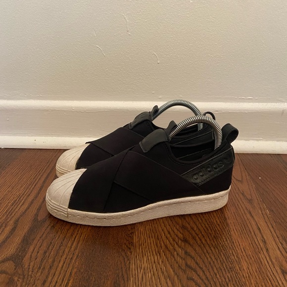 Adidas SS Slip-on - Picture 1 of 6